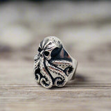 mens octopus kraken ring motorcycle biker moto enthusiast punk rocker vintage style rockabilly large durable heavy duty mens ring high quality gift for him for dad for bother for boyfriend for husband unique ring mens jewelry style for men band statement ring for men manly masculine ring jewelry for him fashion jewelry for men chunky rings for men sterling silver stainless steel titanium ring davy jones pirate ring johnny depp skull viking celtic barbarian style club style