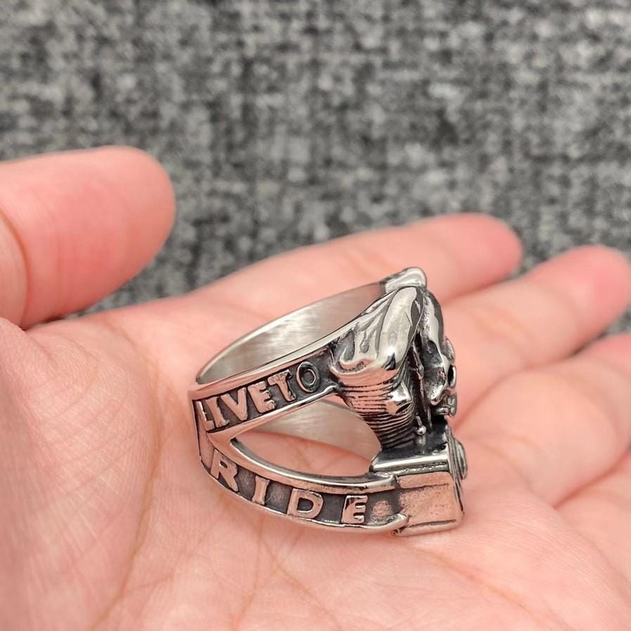 Mens Biker Rings HD MC Biker Motorcycle Mens Rings Gifts for Him Punk Alternative Motorcycle Rings for Men Jewelry Fast Free Shipping mens fashion rings rings for him gifts for biker rocker high quality biker ring variety motorcycle style biker moto motobike mc club hells angels mens bands rings for him sterling silver titanium thick bands large size rings gold dark silver black silver harley davidson motor company hd harley biker skull warrior chunky ring V-twin M8 gear head motorhead mechanic