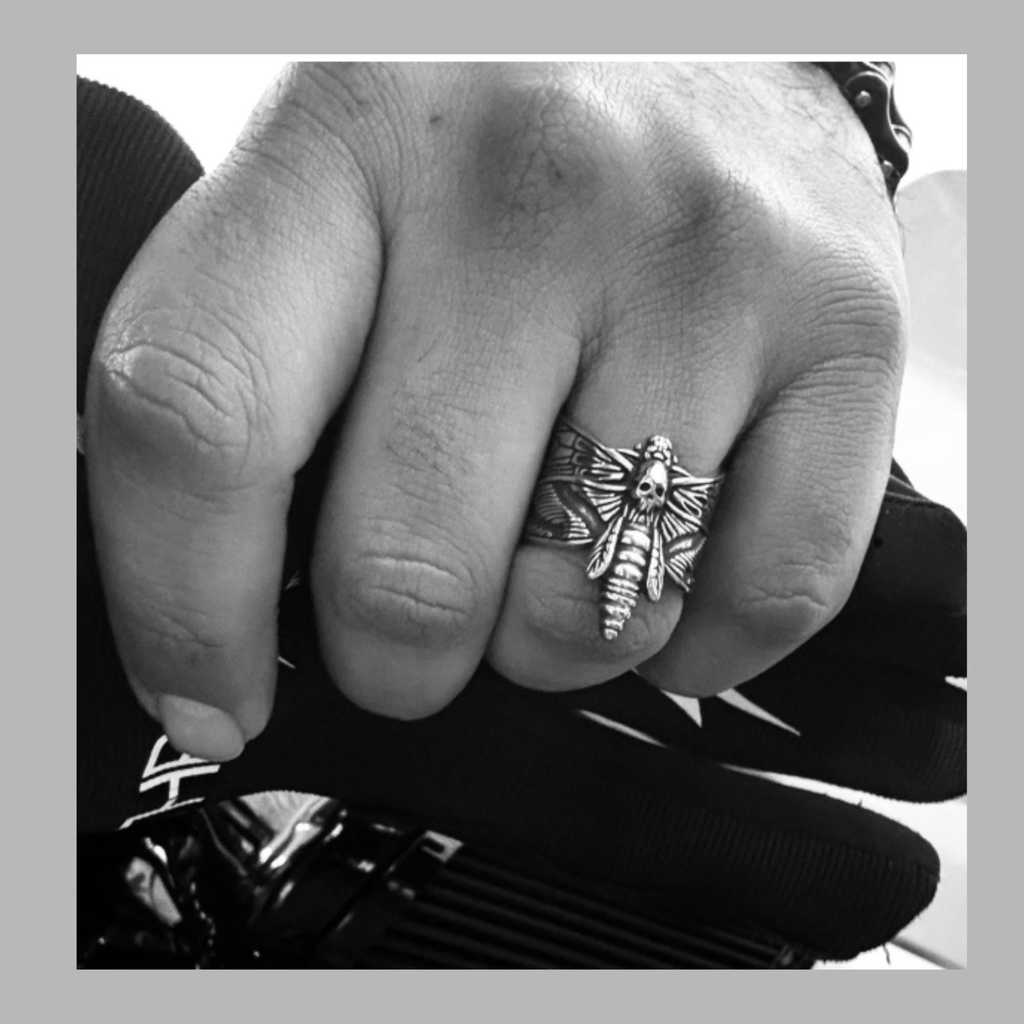 Biker Hawk Moth Ring for Men Stainless Steel Gothic Motorcycle Accessory Dead Butterfly Skull Design Biker Gift for Him